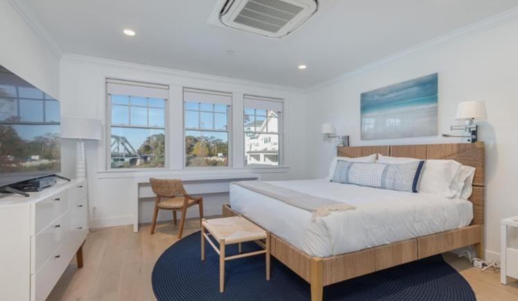 Canoe Place Waterfront Residences Hampton Bays Extérieur photo