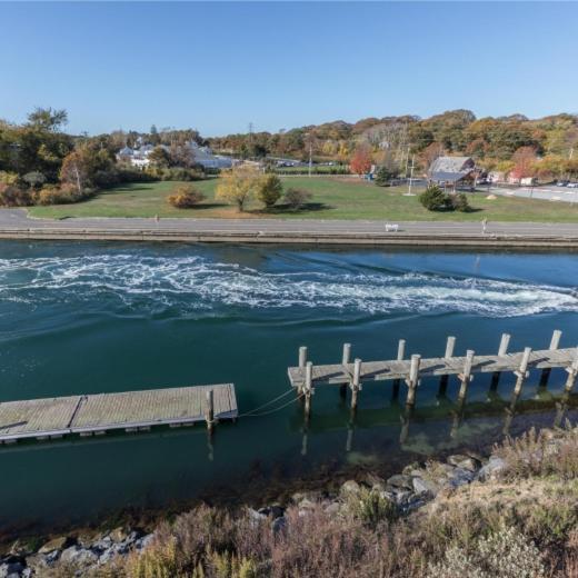 Canoe Place Waterfront Residences Hampton Bays Extérieur photo